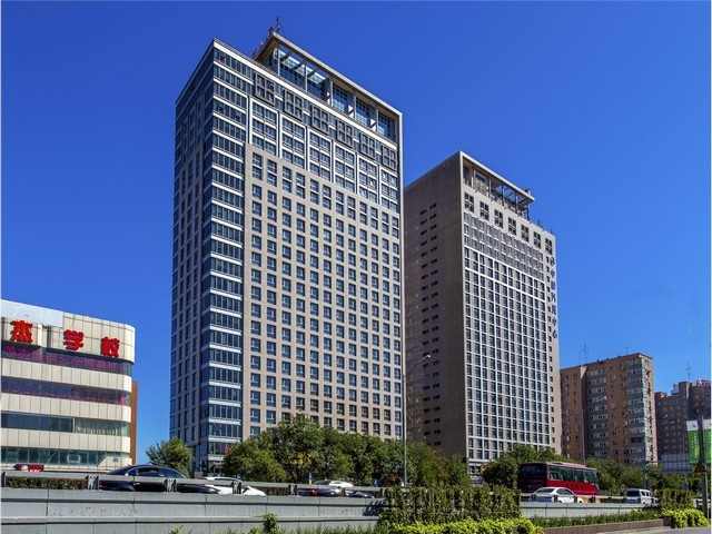 四川医院减震设计与分析